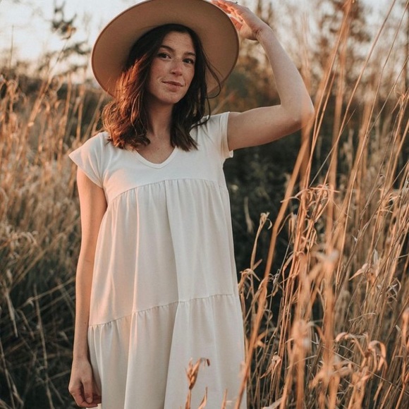 SOLD-Jax and Lennon dress-new with tags - Picture 2 of 6